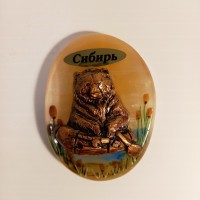 Сувениры из камня "Медведь на лодке" - Сувенирная продукция